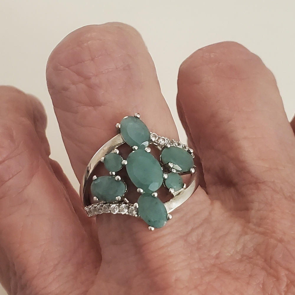 Sterling silver emerald ring